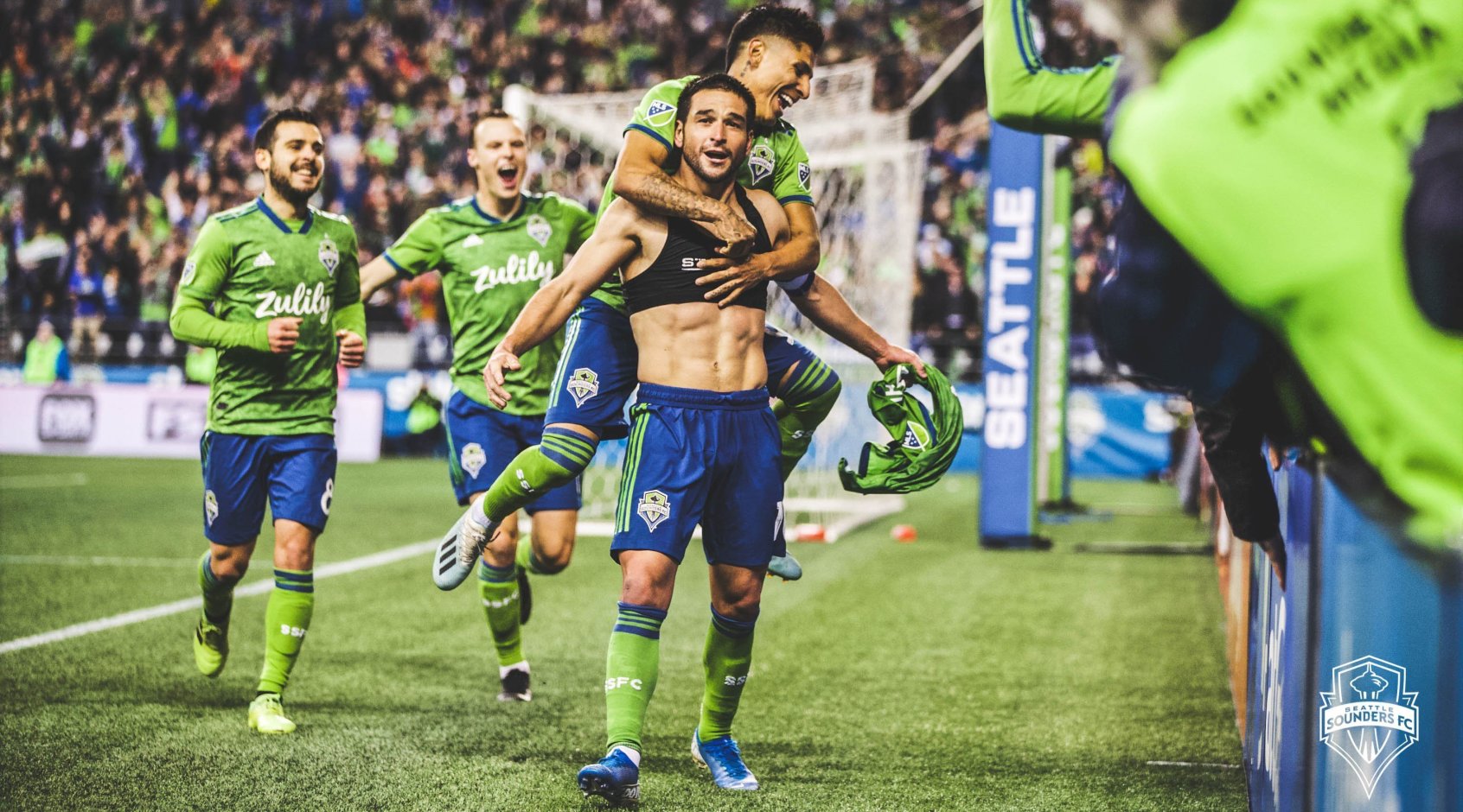MLS. Плей-офф. 1/2 финала. "Сиэтл Саундерс" - "Реал Солт-Лейк" 2:0. Второй тайм хозяев