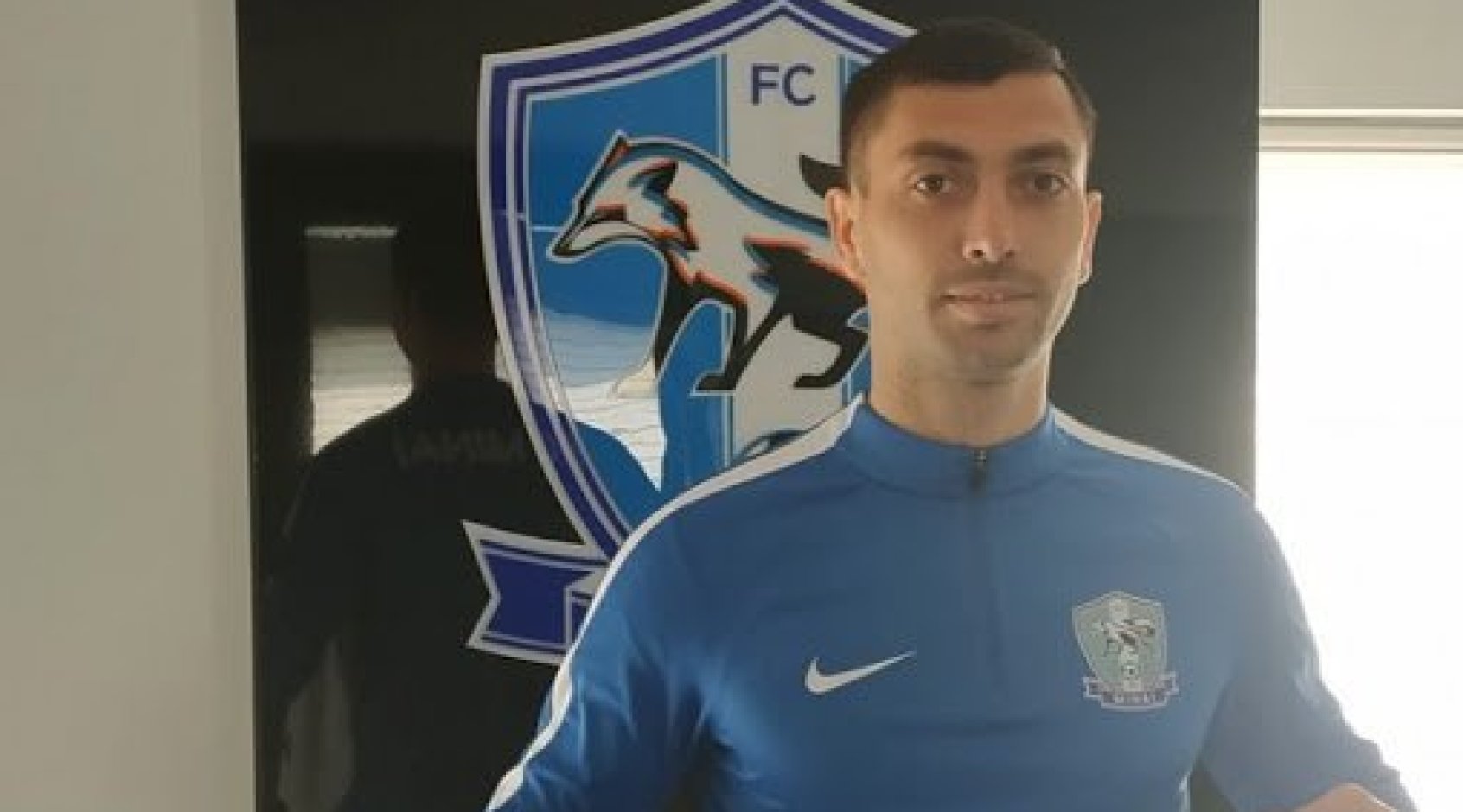"Денгофф" (Денихівка) розраховує на Олега Дмитренка