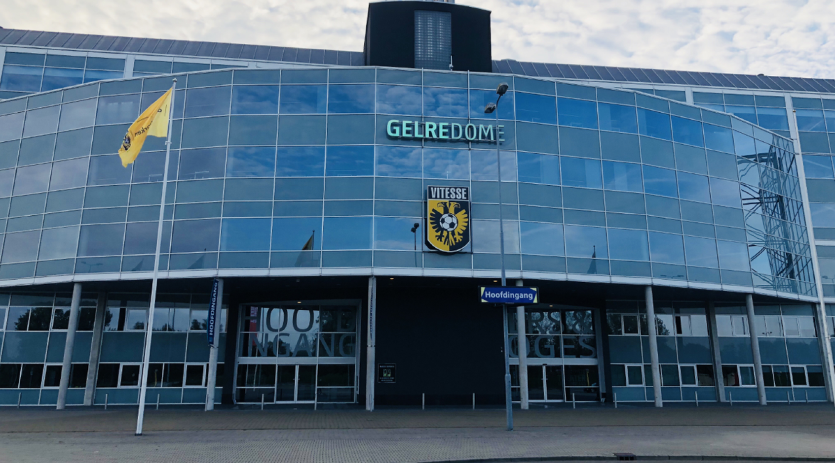 Відомий нідерландський клуб втратив професійну ліцензію