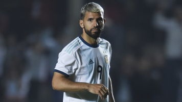 Сборная Аргентины поддержала Серхио Агуэро: "Держись, Кун, ты справишься"