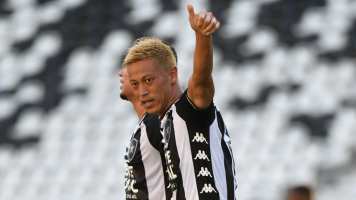 Кейсуке Хонда не перейдет в "Портимоненси" и вынужден искать новый клуб