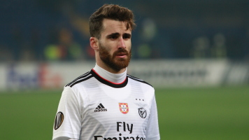 "Бенфика" - "Барселона" 2:0. Гол Рафы Силвы (Видео)