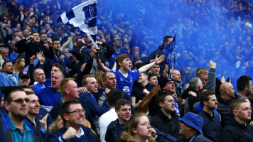 Болельщики "Эвертона": "Знакомство с легендой пошло Миколенко на пользу"