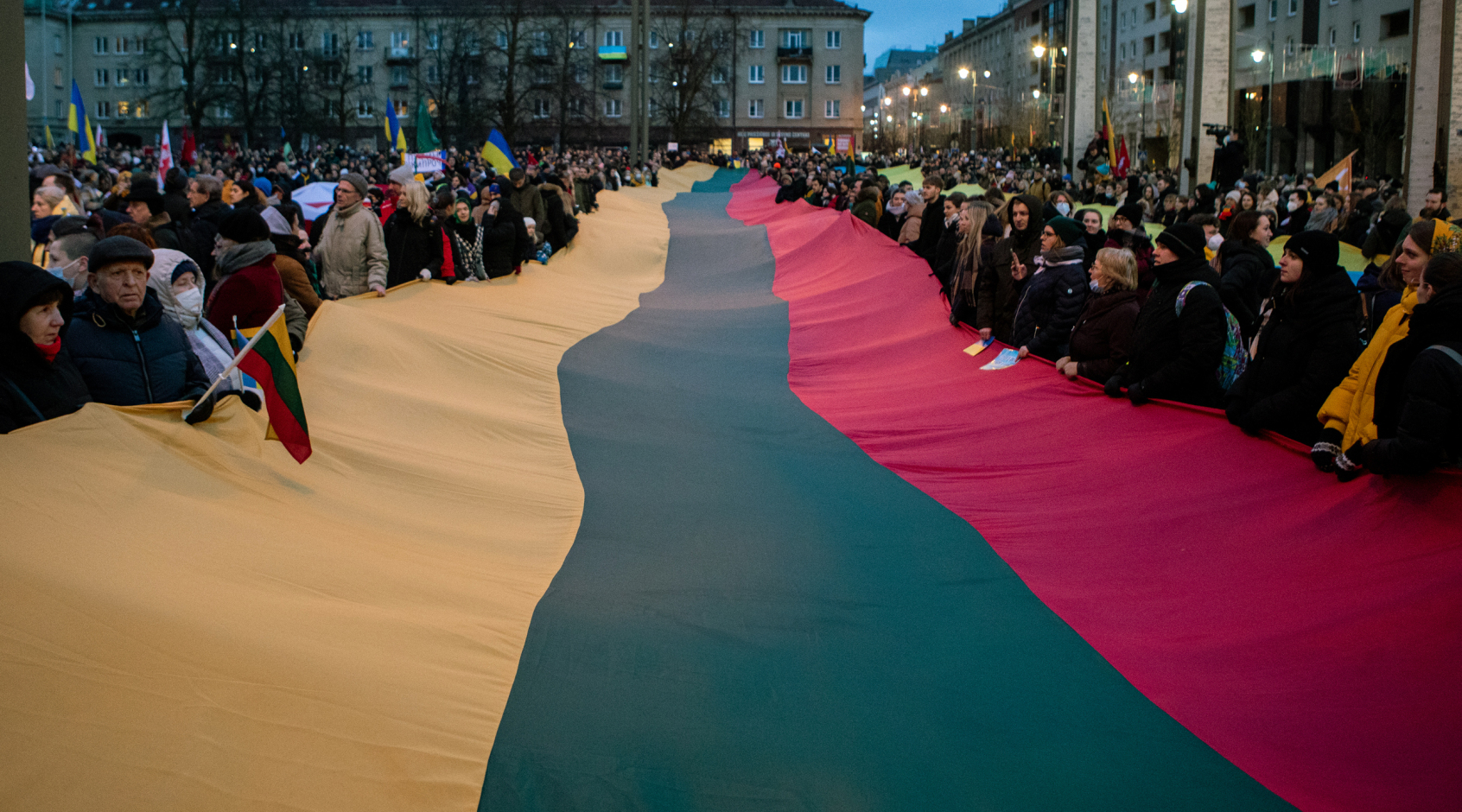 Сейм Литви закликає світ зупинити примусову депортацію українців до рф ...