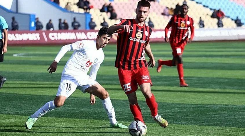 Кызыл жар ордабасы матч. Pol Prats футболист. Спортинг футбол фото. Кака бразильский футболист 2022.