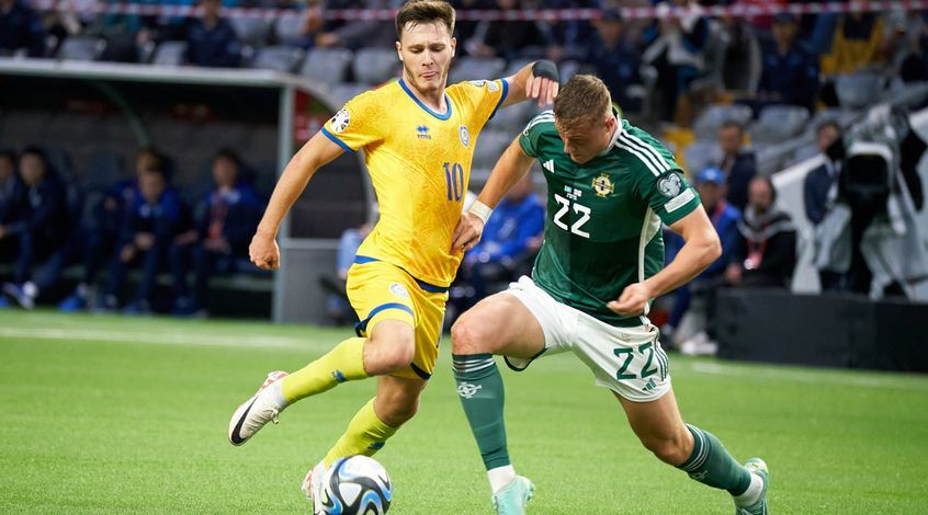 футбольный матч фото. казахстан северная ирландия. казахстан северная ирландия. футбол казахстан ирландия. ирландия и северная ирландия.