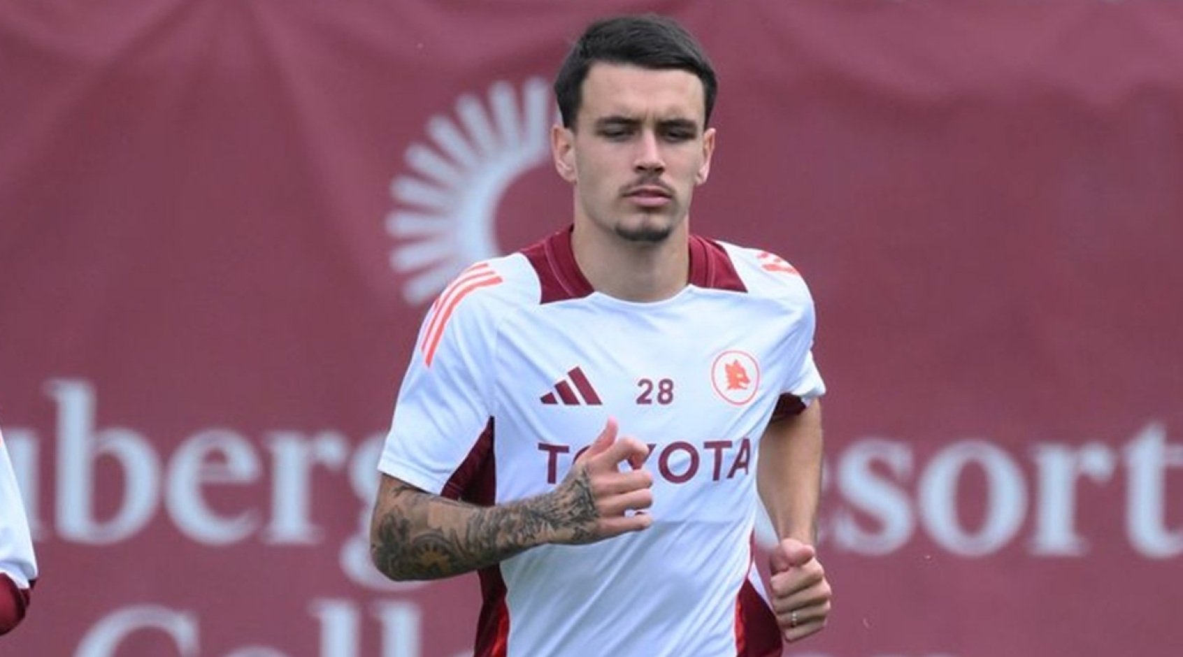 Офіційно: "Рома" віддала Ле Фе в оренду в "Сандерленд"
